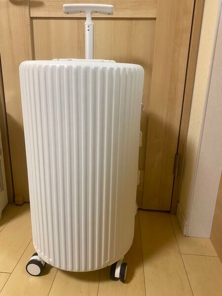 可愛い!!キャリーケース Mサイズキャリーケース