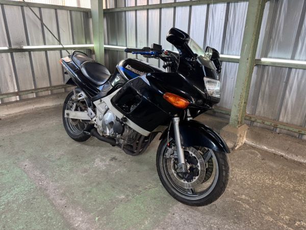 Yahoo!オークション -「zzr400」(251cc-400cc) (カワサキ)の落札 Yahoo!オークション -「zzr400」(251cc-400cc) (カワサキ)の落札