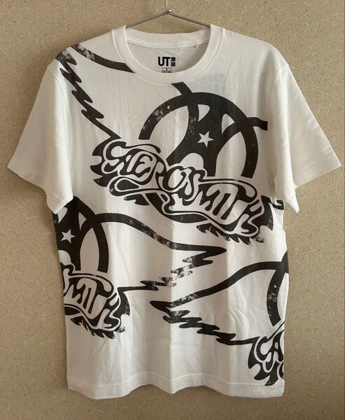 新品タグ付き★レア★AEROSMITH エアロスミス ユニクロ UT Tシャツ