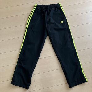 adidas ジャージパンツ 黒