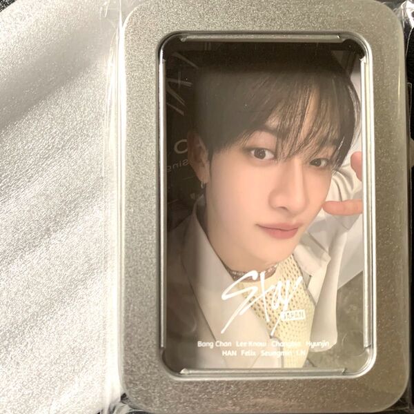 straykids スキズ FC更新特典 トレカ マルチ缶ケース 新品未開封
