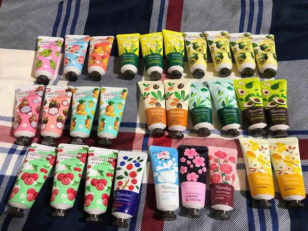 【バラ売り可】ハンドクリーム プレゼント用 ミニサイズ 持ち歩き用