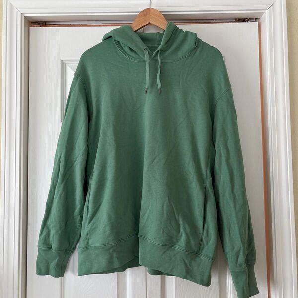UNIQLO メンズパーカー XLサイズ ♪使用感あり♪