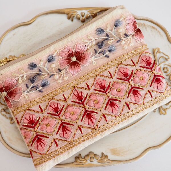 インド刺繍リボン ポーチ