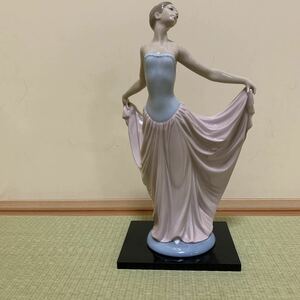 LLADRO リアドロ　 陶器人形　『踊る少女』no5050 ダンサー　 