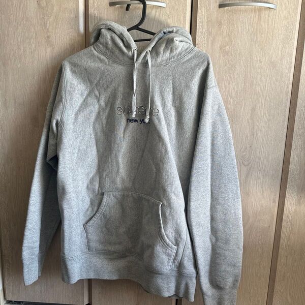 Supreme New York パーカー グレー