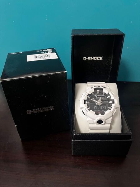 G-SHOCK GA-700-7AJF ホワイト 箱あり