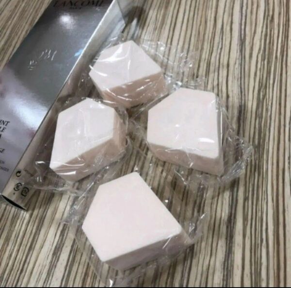 ファンデーション用スポンジ 【4個 箱なし 個包装】