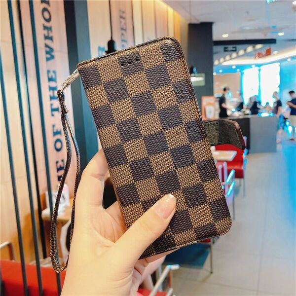 GalaxyS24Feケース 手帳型 チェック柄 高級感 全面保護 携帯ケース 耐衝撃 茶色 大人気