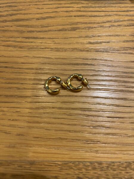ソワリーピアス