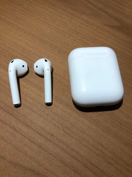 ち Apple AirPods A1602 A1722 A1523 