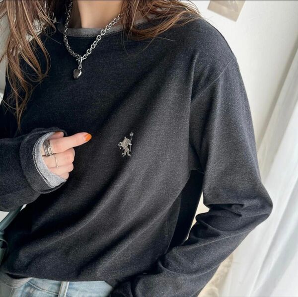 新品☆値札付き☆袋入り☆ロンT☆クラシカルエルフ