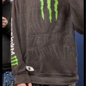 Monster energy パーカー