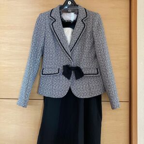 卒業式 スーツ