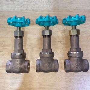 ゲートバルブ 1/2 15mm 3個