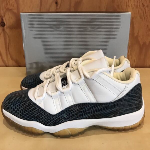 NIKE AIR JORDAN 11 SNAKE LOW