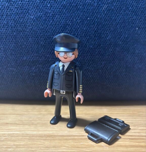 プレイモービル playmobil fi?ures(series 18) パイロット