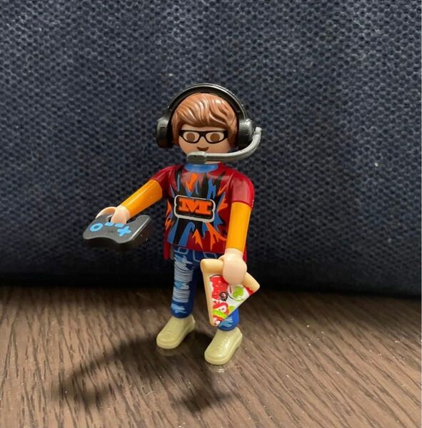 プレイモービル playmobil fi?ures(series 17) ゲーマー