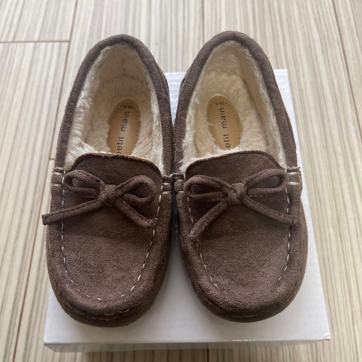 petit main ブラウンモカシン16センチ