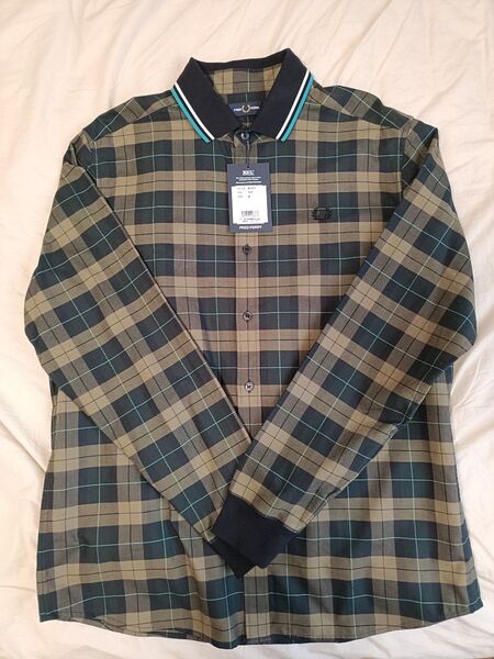 【新品】FREDPERRY フレッドペリー シャツ M5649 サイズM