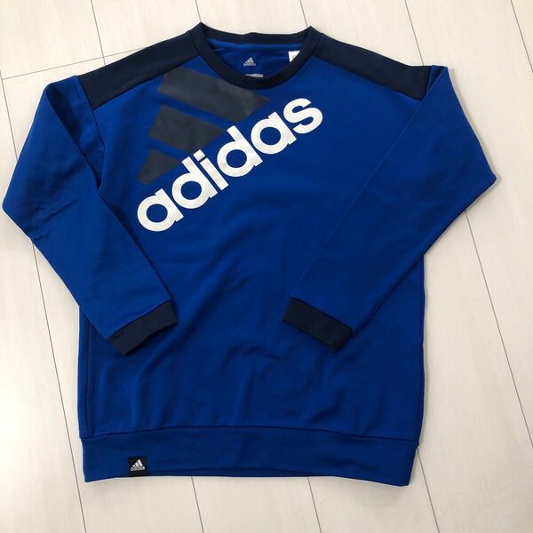 adidasジュニアトップス!サイズ160