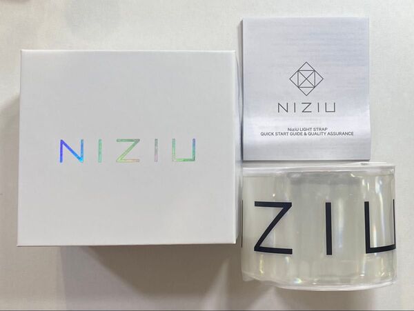 NiziU LIGHT STRAP ペンライト