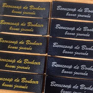 Beaucoup de Bonheurタグ 黒ベース 10枚セット 布タグ