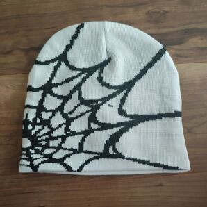 スパイダーネットデザイン ニット帽 ビーニー