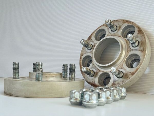 高強度!アイバッハ スペーサー★PCD108 20mm Φ63.3★ボルボ V40 C30★ジャガー Fタイプ XK XKR XF