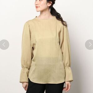 【未使用級】松村沙友理着用 ラブレス 楊柳 ハイネック ブラウス タグ付き 長袖 トップス プリーツ