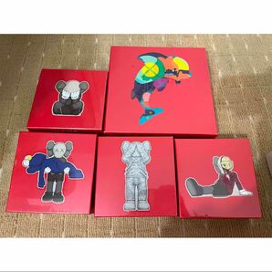 kaws tokyo first Puzzle 5種セット