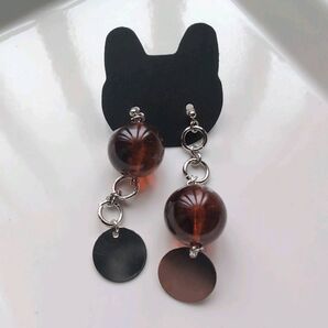 No.4【一点物】ハンドメイドピアス アシメピアス