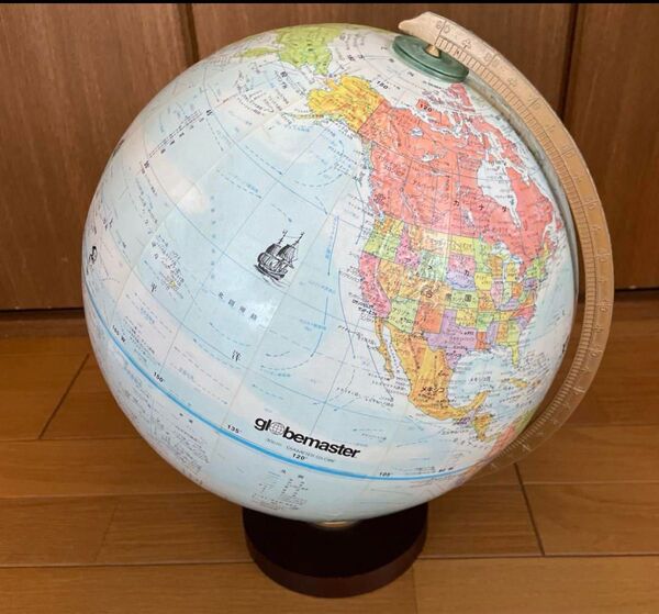 地球儀 globemaster