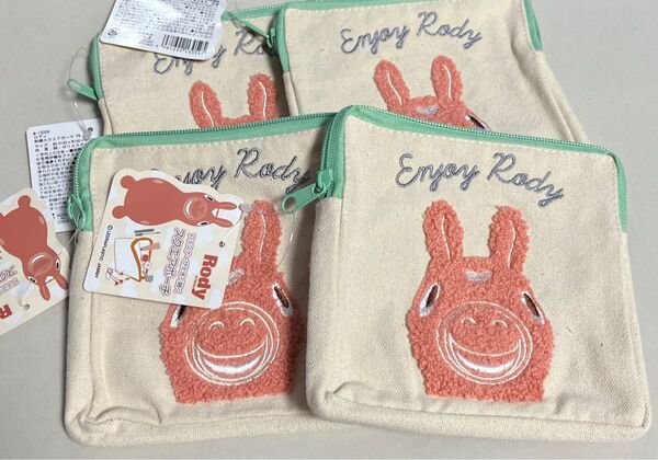 Rody マルチポーチ 刺繍スクエアポーチ ポーチ 小物入れ 未使用 4個 値下げ不可