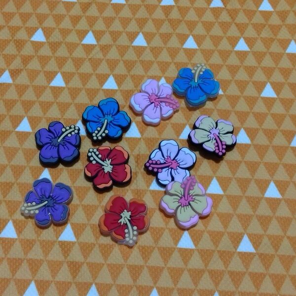 ジビッツ 10個 蓄光 花 サンダル パーツ
