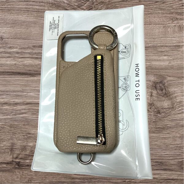 エジューajdw iPhoneケース13プロブラウン