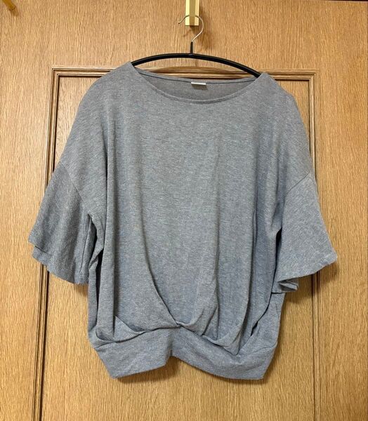 テチチ ゆったりカットソー グレー M