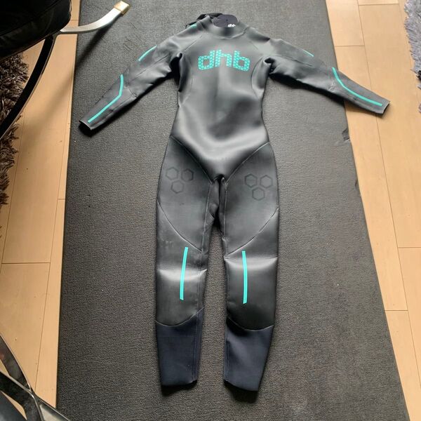 dhb AERON ウェットスーツ レディースMサイズ