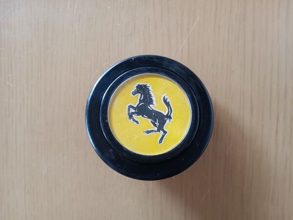 当時物 ホーンボタン 跳ね馬 フェラーリ
