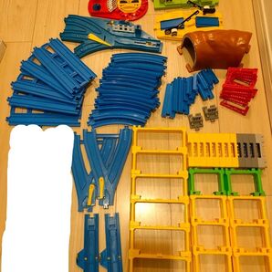 オマケでコース増量!! プラレール 曲線レール 橋脚 トンネル レール セット まとめ売り