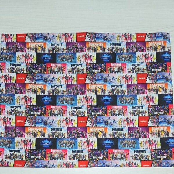 フォー卜ナイト ランチョンマット40×50 小学生用