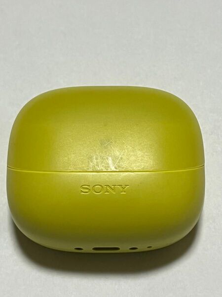 Sony WF-SP900. 充電ケースのみ