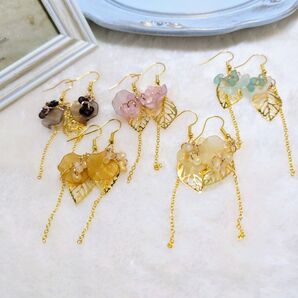 ハンドメイドピアス No.236