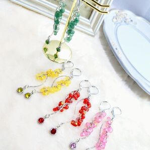 ハンドメイドピアス No.244