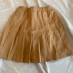 キャメル プリーツスカート 110