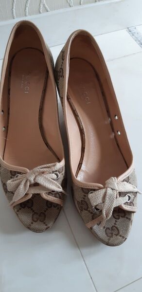 GUCCIグッチGGリボンキャンパス☆パンプス22.5