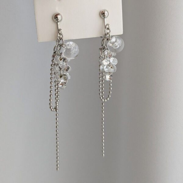 【No.145】アレルギー対応 ハンドメイド イヤリング ピアス クリア 透明 泡 バブル シルバー チェーン ロング