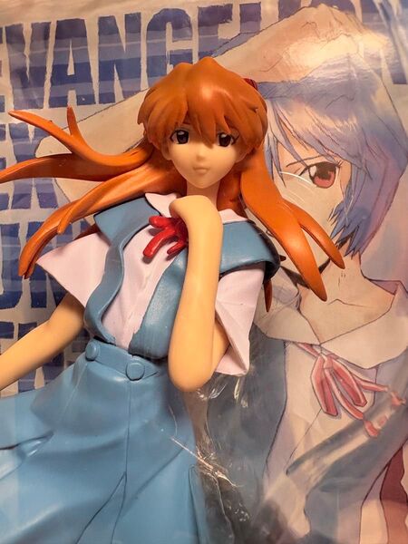 エヴァンゲリヲン新劇場版・EX制服フィギュア「式波・アスカ・ラングレー 」未開封品