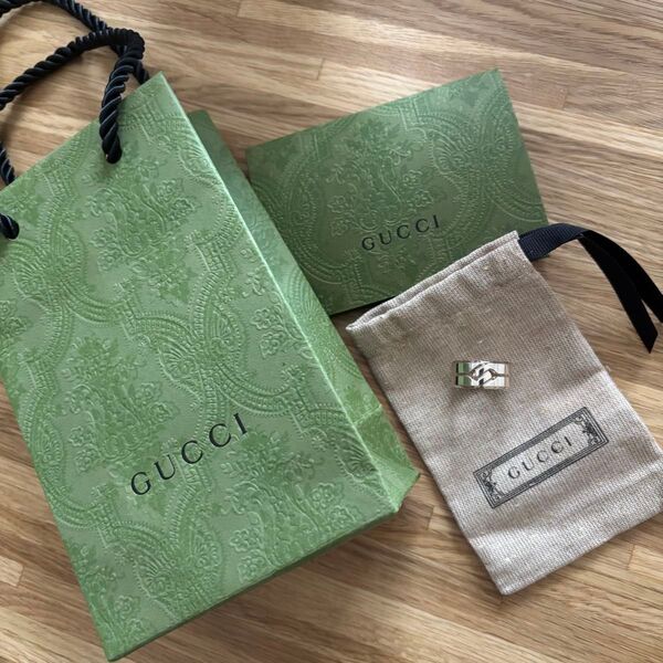 新品☆未使用☆ 超お買い得☆ GUCCI インターロッキング インフィニティ ノット リング 17号