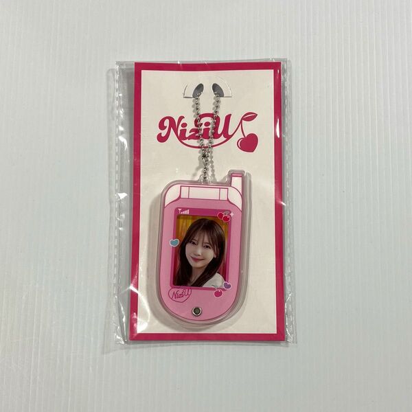 NiziU マユカ フォト入りアクリルキーホルダー JYP POPUP STORE 2024